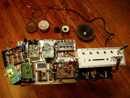 Vic Rawlings electronic instrument
